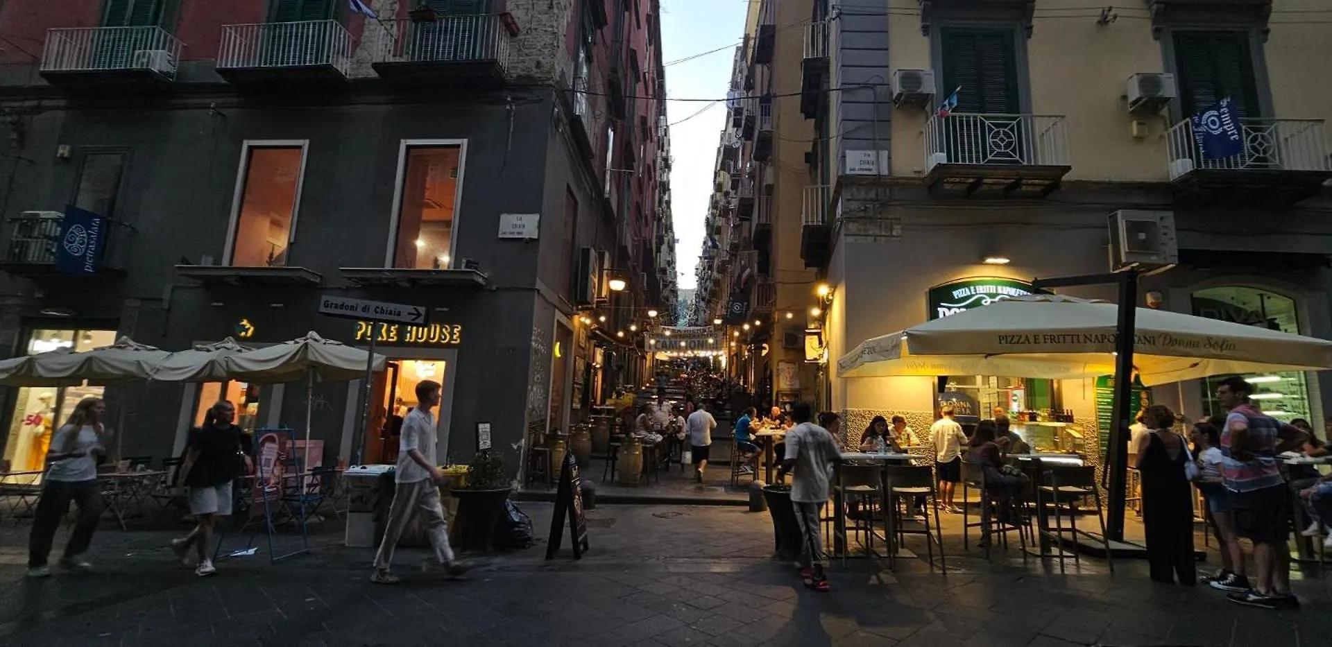 Chiaia Maison Napoli Italia